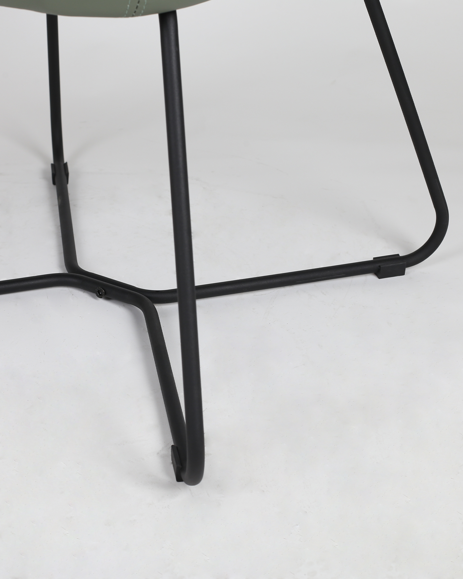 Moderna sedia in attesa verde Moderna sedia in attesa verde