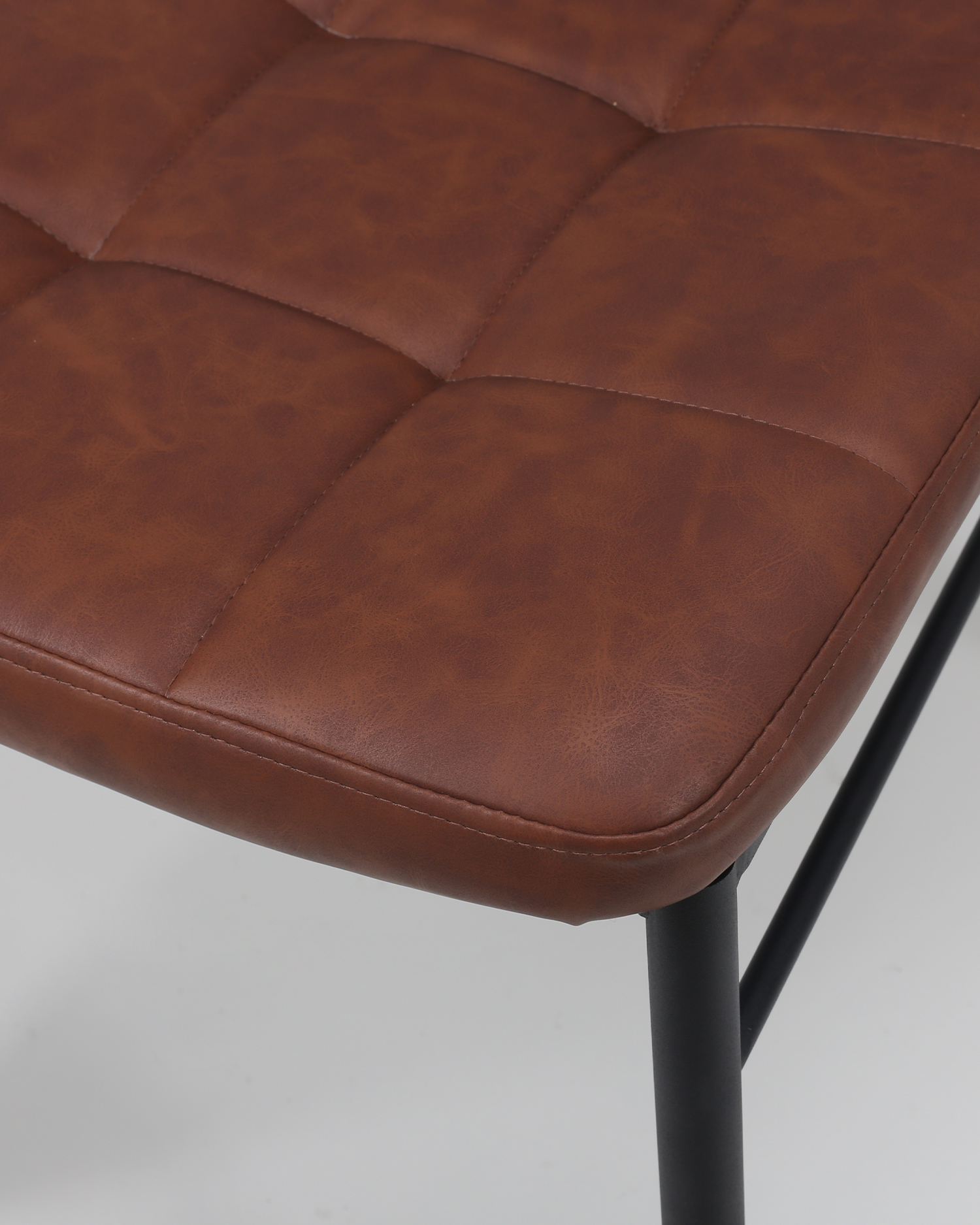 Sedia da pranzo a forma di biscotto Sedia da pranzo a forma di biscotto