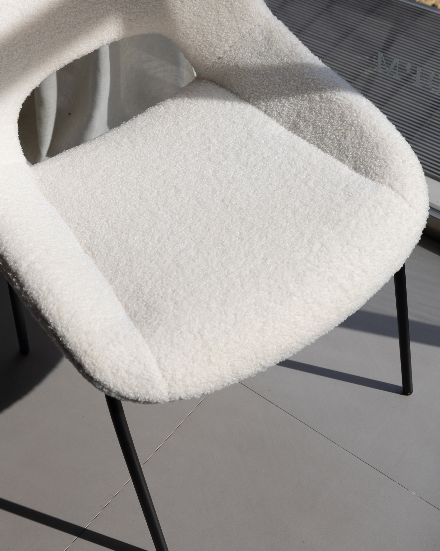 Sedia da pranzo con schiena vuota Sedia da pranzo con schiena vuota