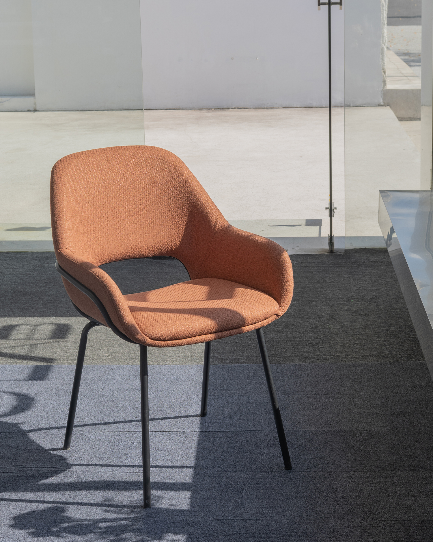 Sedie da pranzo a base di metallo Sedie da pranzo a base di metallo