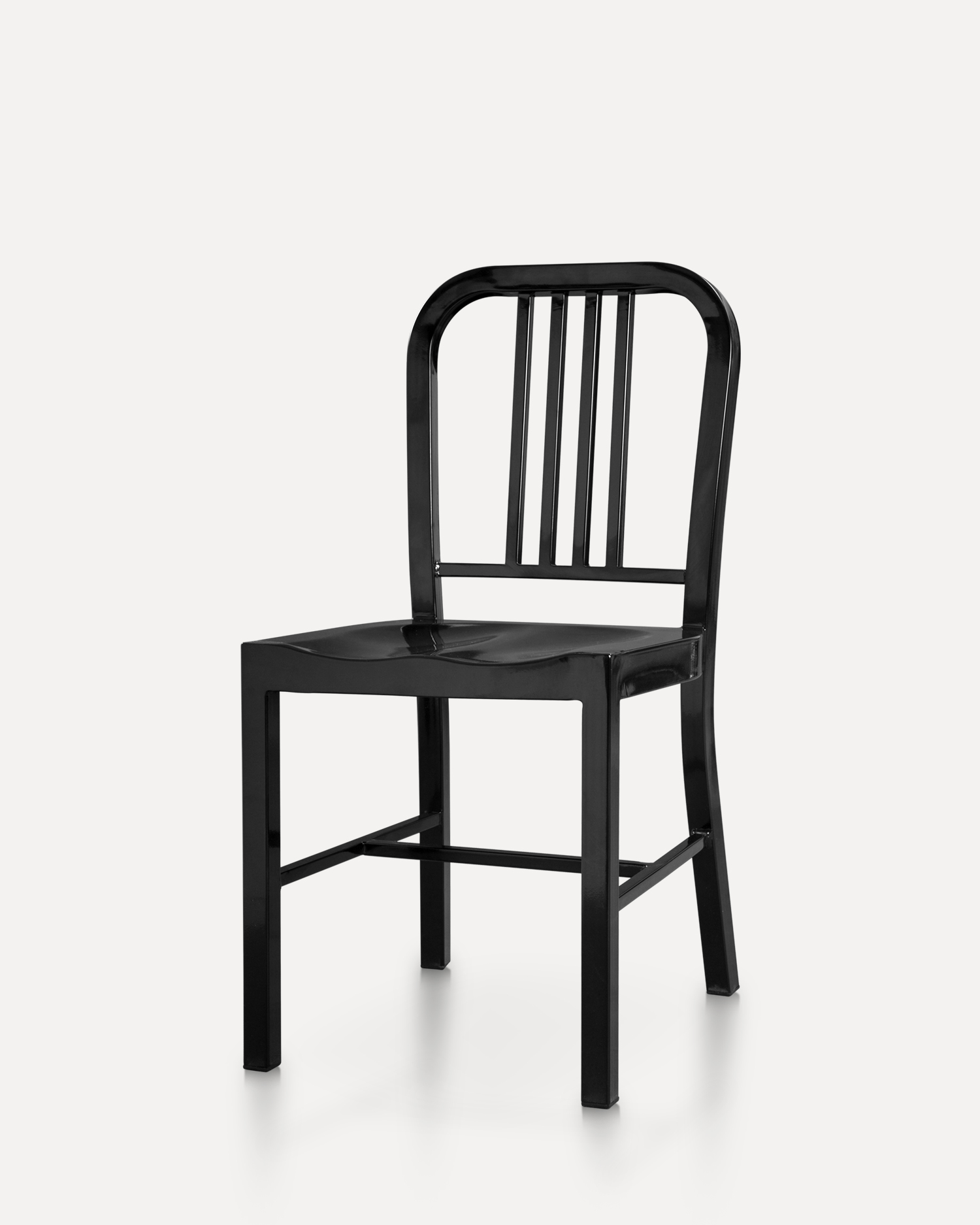 Sedia da ferro design senza tempo