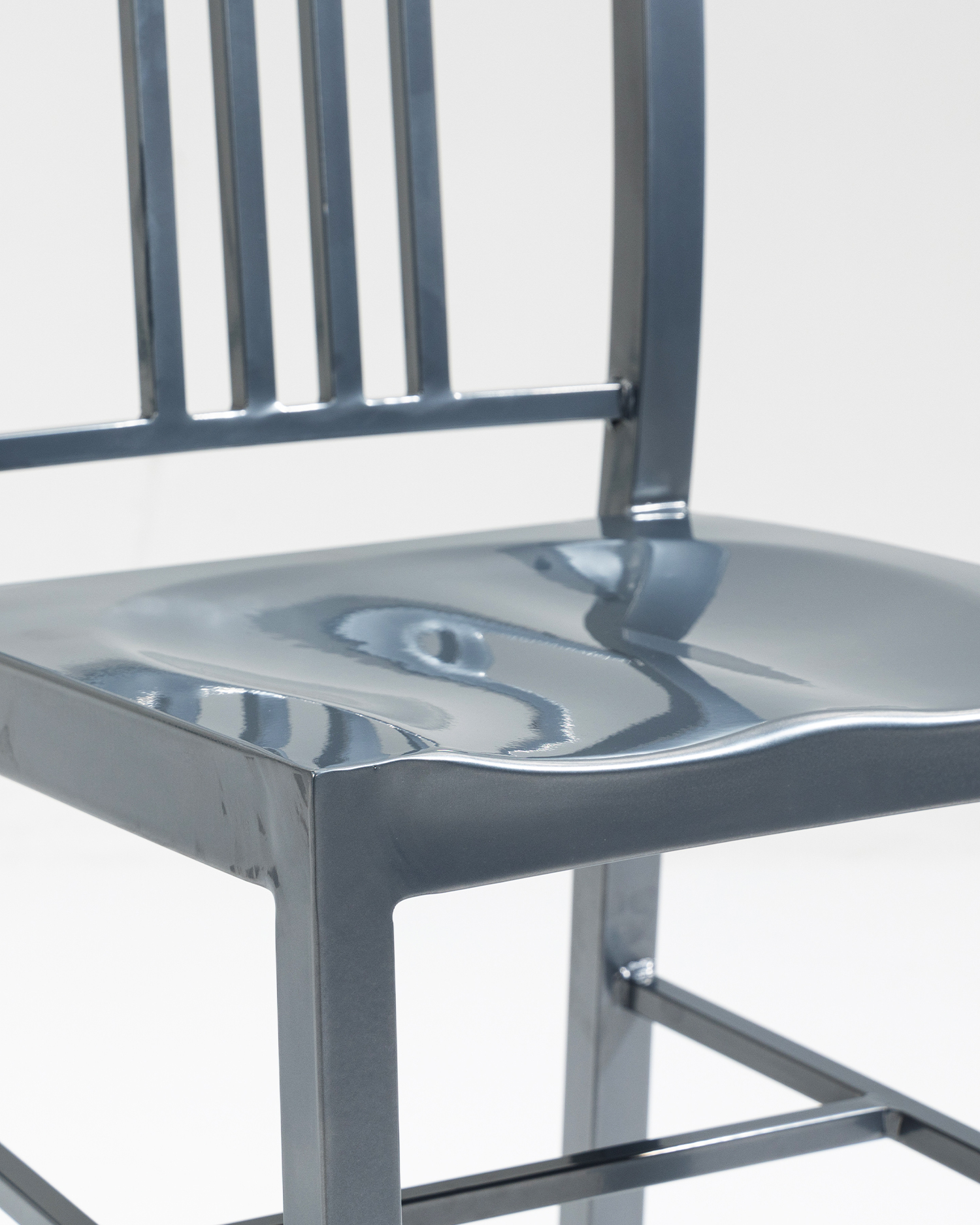 Sedia da ferro design senza tempo Sedia da ferro design senza tempo