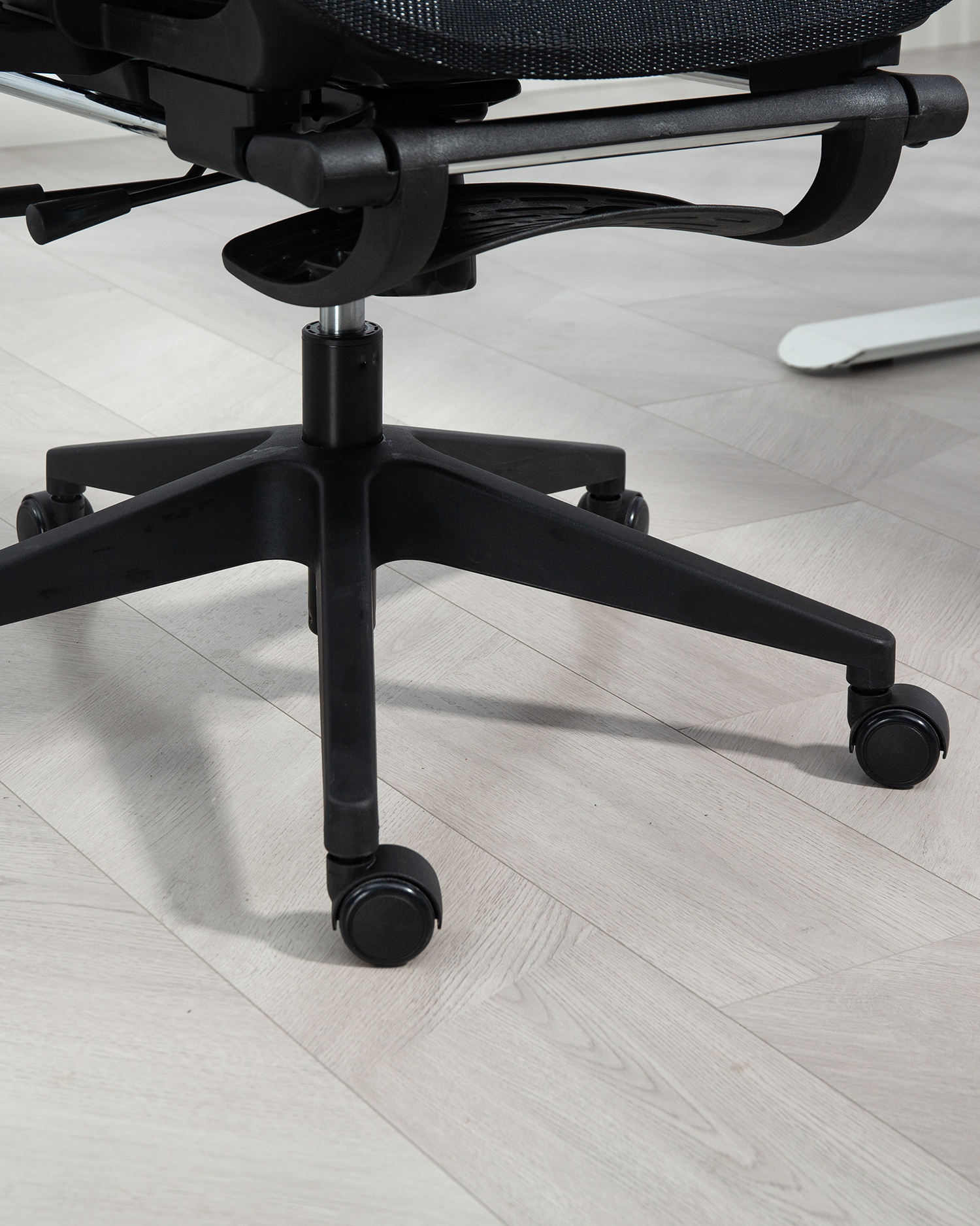 Design di sedia da ufficio ergonomico Design di sedia da ufficio ergonomico