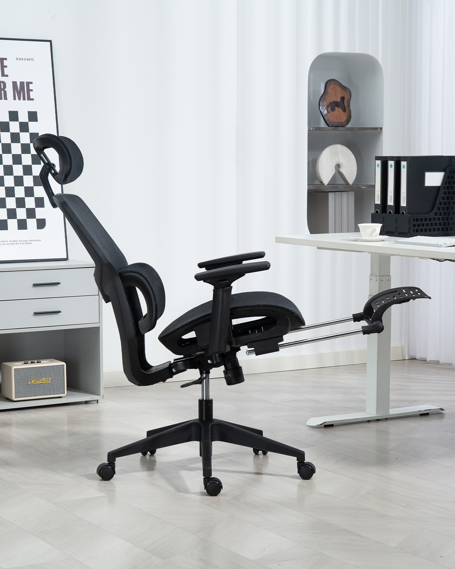 Design di sedia da ufficio ergonomico Design di sedia da ufficio ergonomico