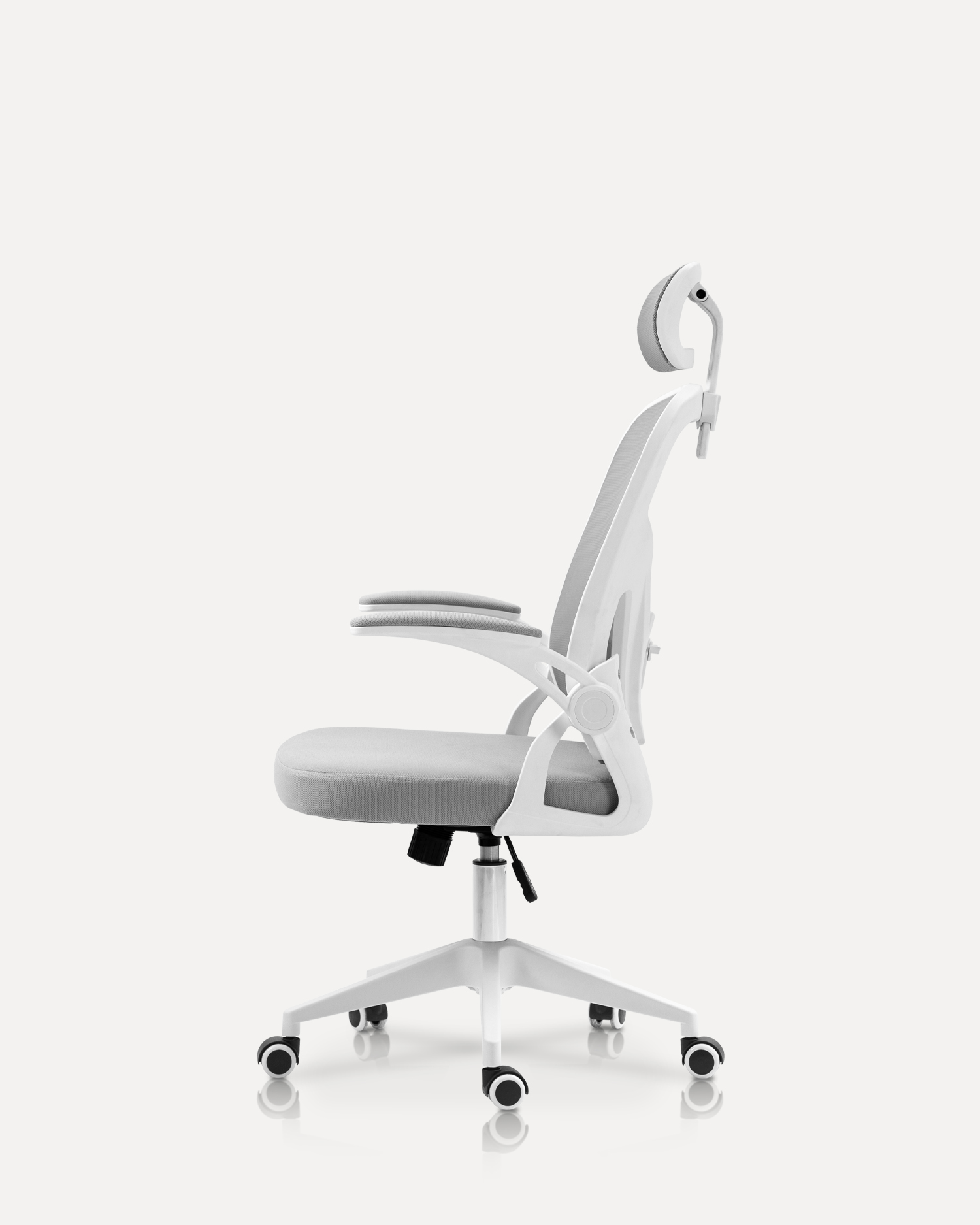 Sedia da ufficio con bracciolo regolabile Sedia da ufficio con bracciolo regolabile