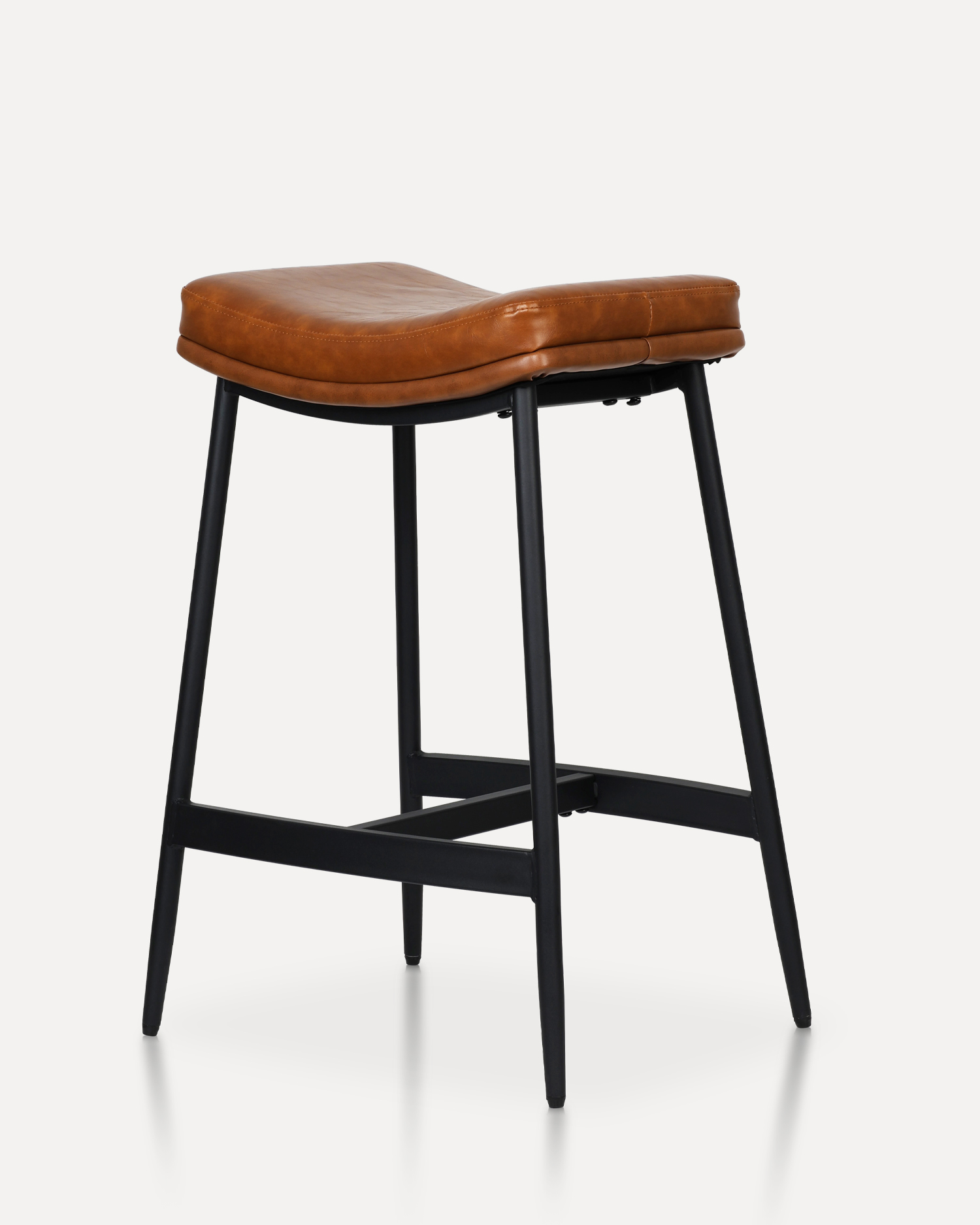 Sgabello in pelle marrone